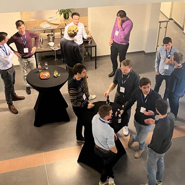 YPN-visit-to-Demcon-high-tech-systems