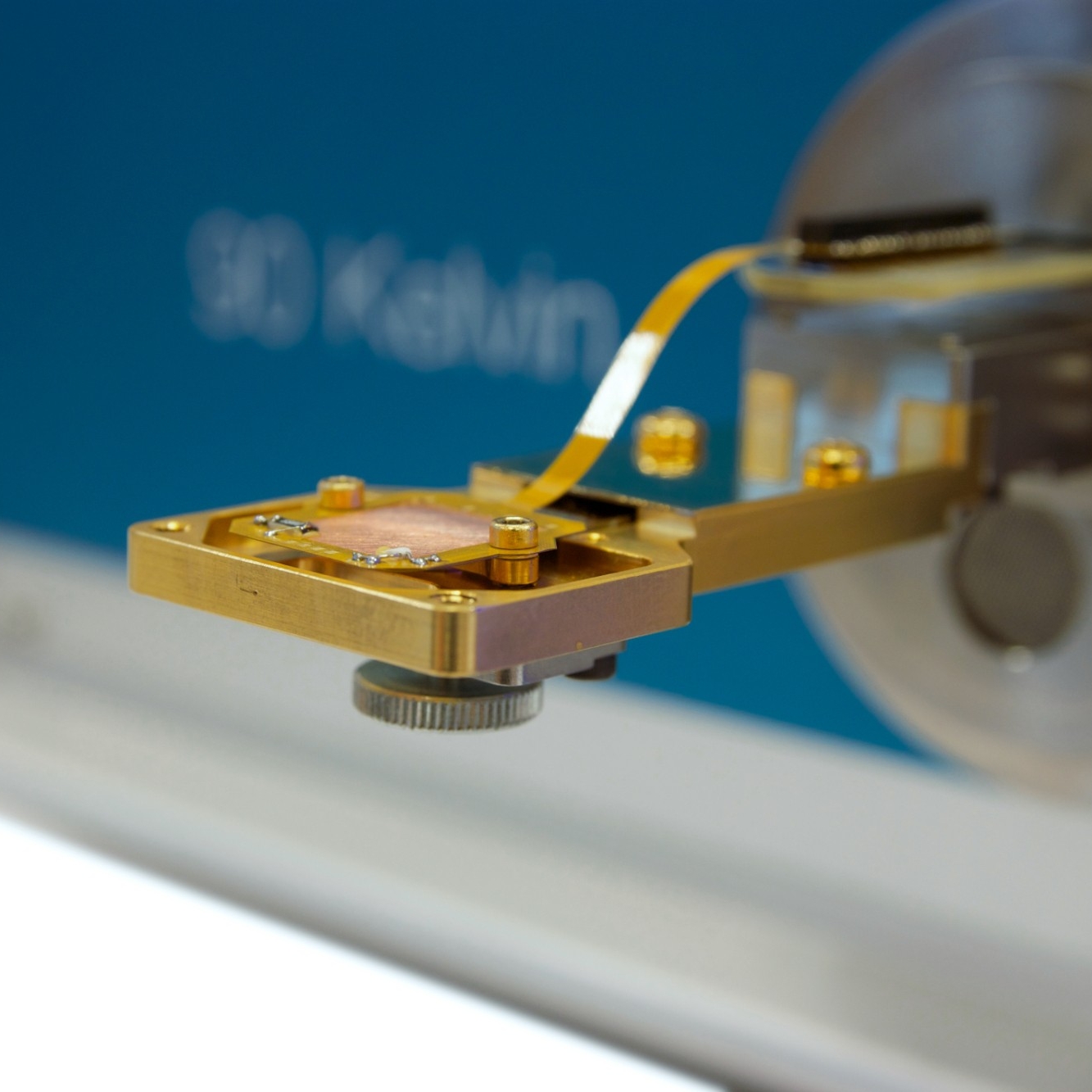 Demcon_hightech_metal_module_degrees