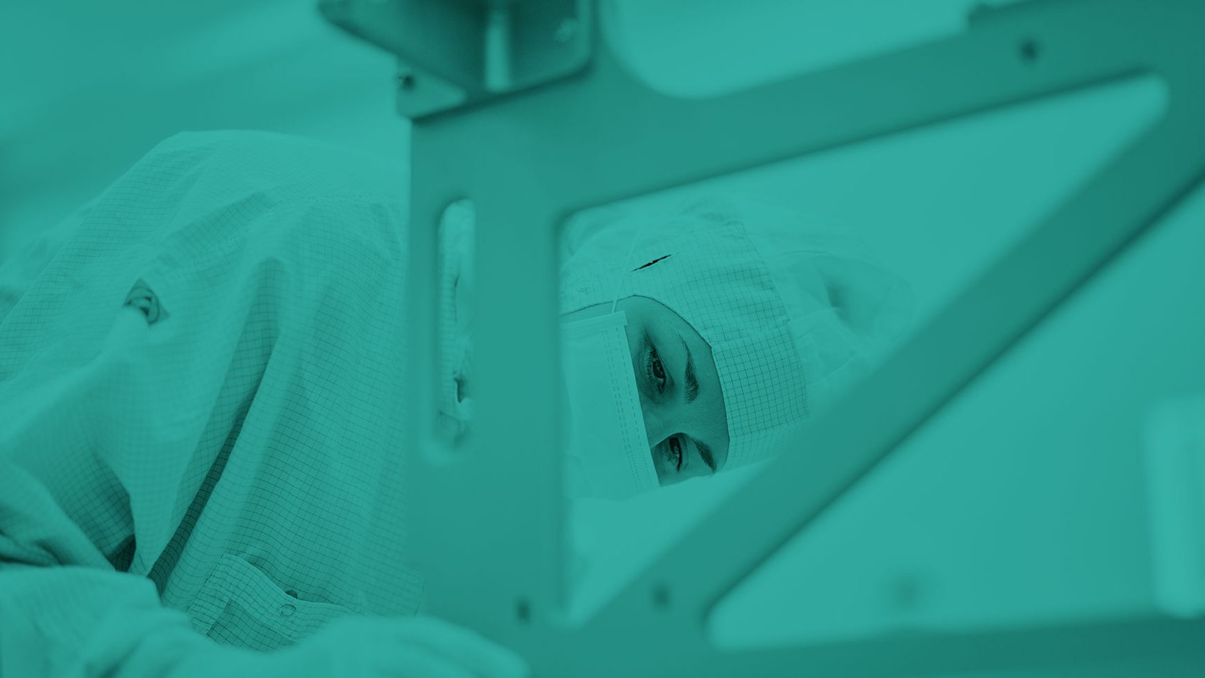 Homepage_header_cleanroom_setting_machine