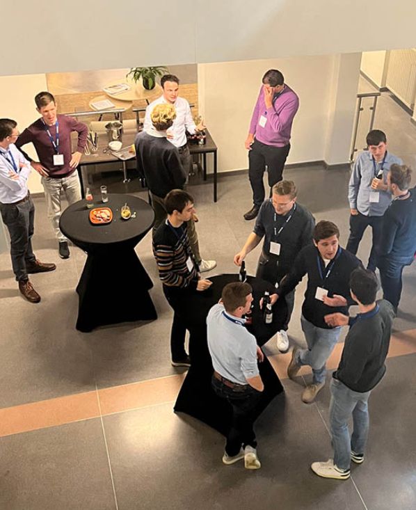 YPN-visit-to-Demcon-high-tech-systems