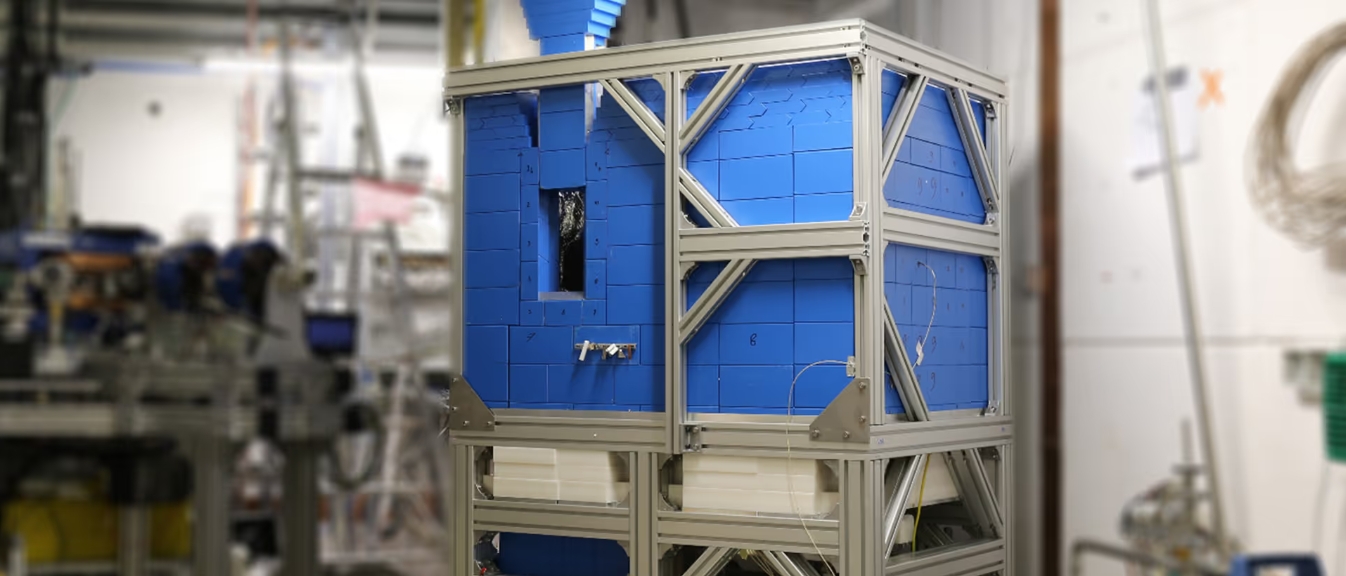 Photo: Test setup for SMART project at Helmholtz Zentrum Dresden-Rossendorf